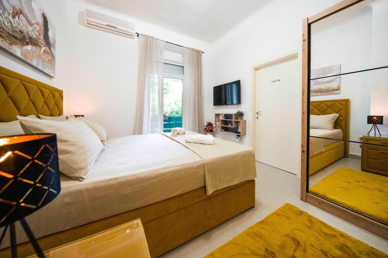 Apartment Alice Central Luxe Split Exterior foto